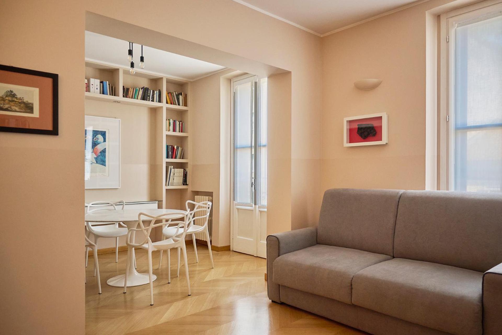 Apartment Retreats Duomo Carrobbio Milan